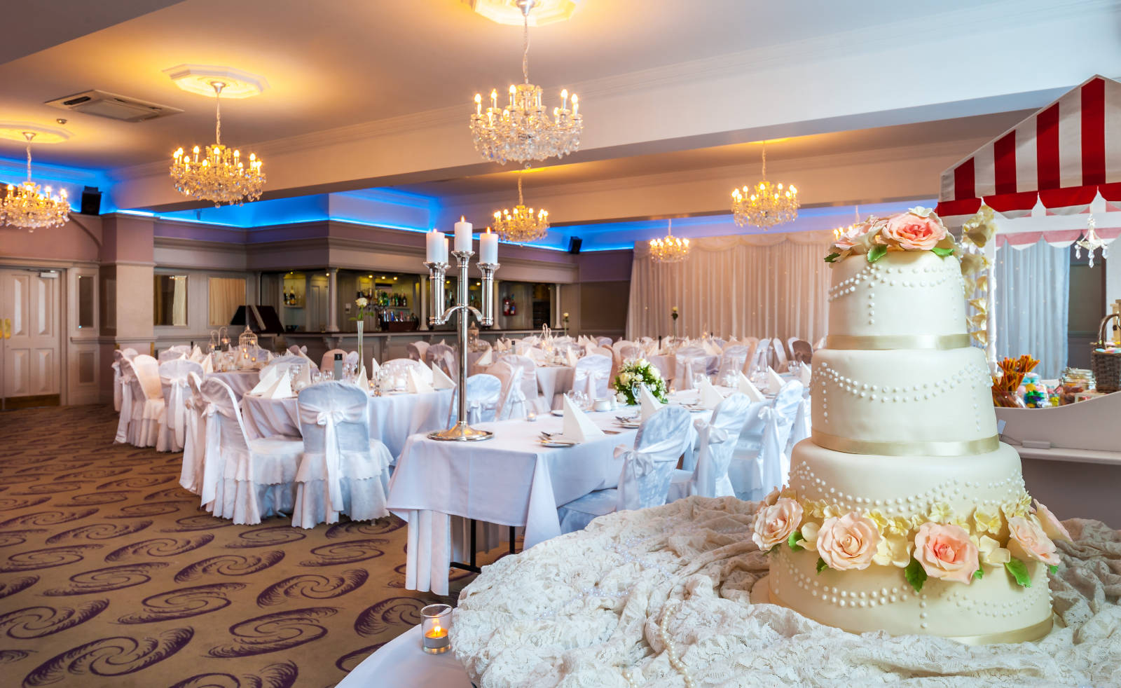 Image of people on the Peace Bridge, Derry, Ireland